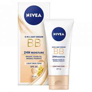 NIVEA BB Hydratační krém 5v1 Světlá pleť