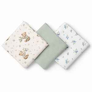 BocioLand Mušelínové pleny 3 ks 70 × 70 cm z jemné bavlny - zelené, Medvídek a borůvky