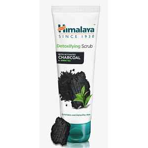 Himalaya Detoxikační peeling s aktivním uhlím a zeleným čajem, 75 ml