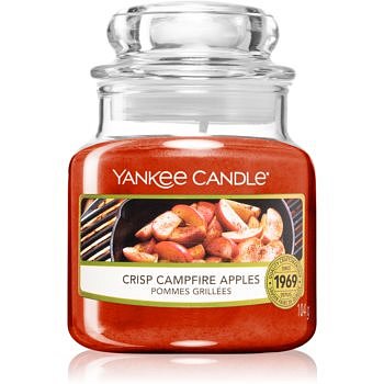 Yankee Candle Crisp Campfire Apple vonná svíčka 104 g