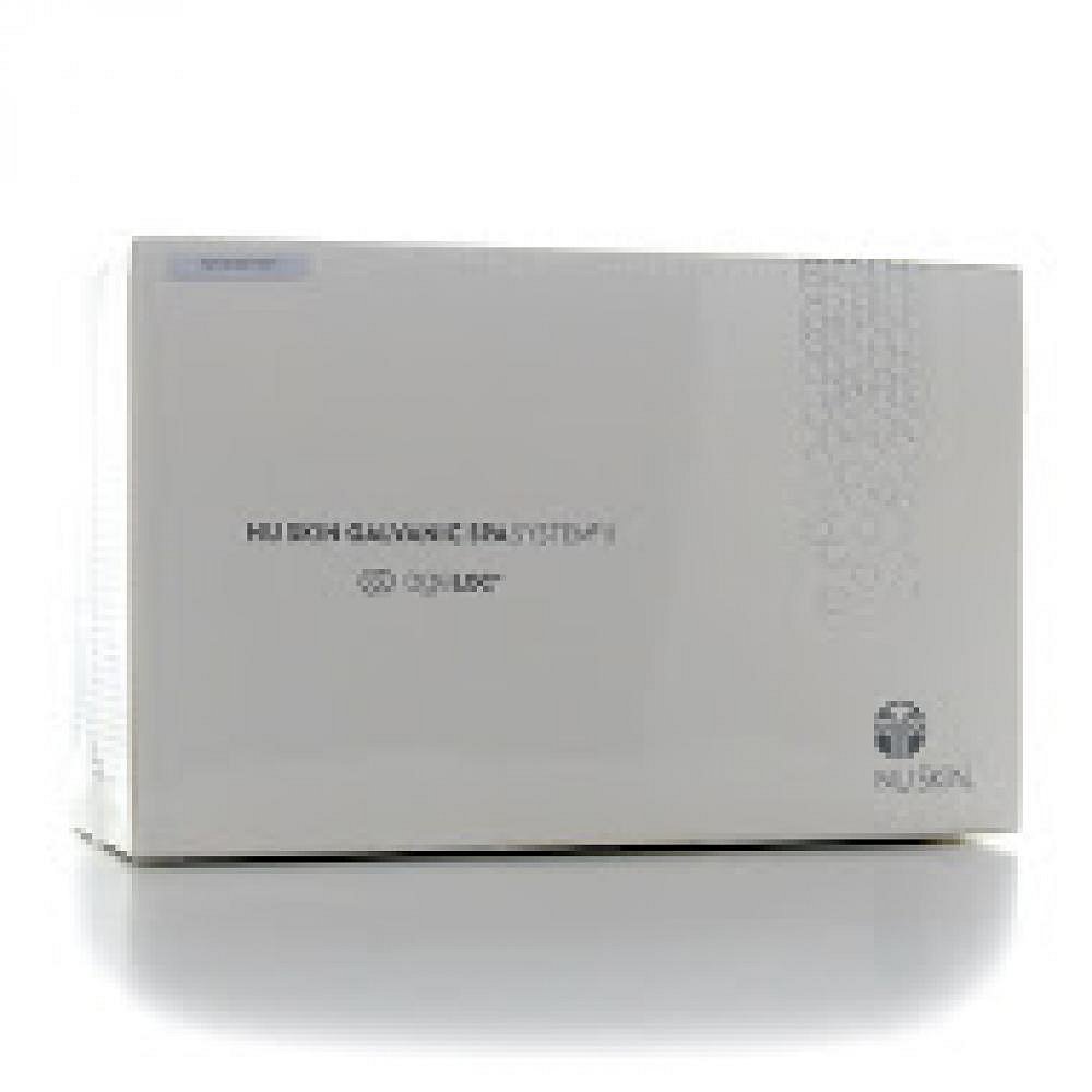 Nuskin Galvanická žehlička na vrásky ageLOC Edition Galvanic SPA II bílá + gely na pleť 8 x 4 ml + gel na celulitidu 150 ml dárková sada