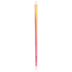 essence BRUSH IT LIKE IT'S ART pencil brush štětec na oční linky 01 Precision Meets Paint-spiration 1 ks
