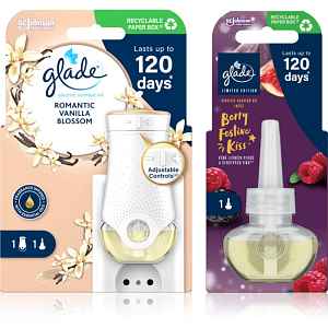 GLADE Electric scented oil Romantic Vanilla Blossom + Berry Festive Kiss výhodné balení 3 ks