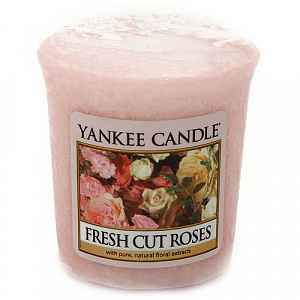 Yankee Candle Aromatická votivní svíčka Fresh Cut Roses®  49 g