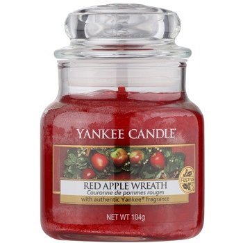 Yankee Candle Red Apple Wreath vonná svíčka Classic malá 104 g