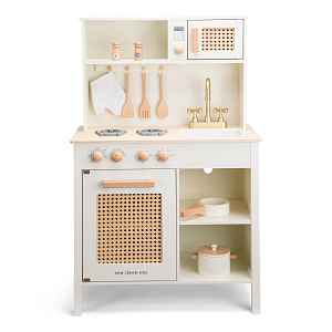 New Classic Toys Dřevěná kuchyňka - bílá s ratanovými detaily
