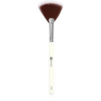 Dermacol Master Brush by PetraLovelyHair štětec na rozjasňovač D59