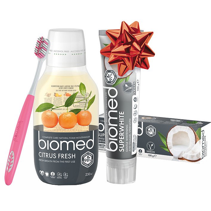 Vánoční Biomed Superwhite & Citrus Fresh zubní pasta a voda s kartáčkem navíc 3ks