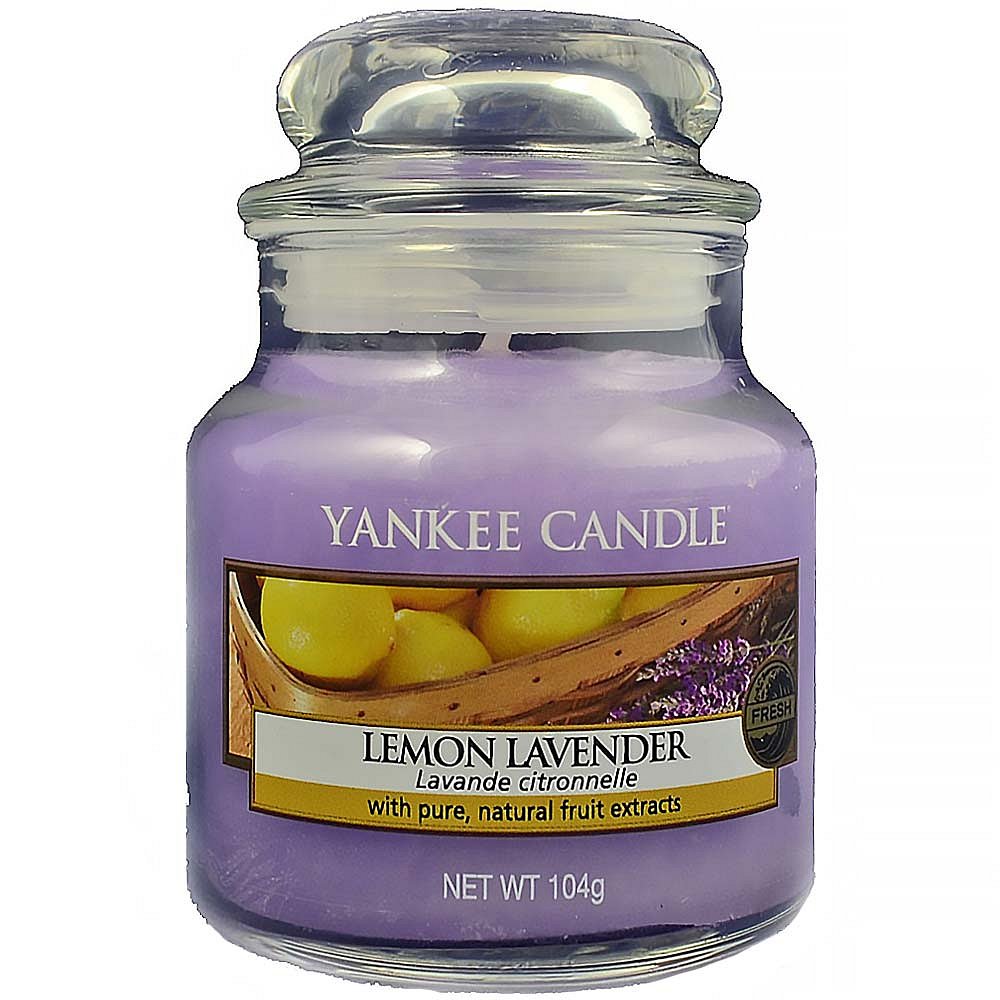 YANKEE CANDLE Classic Lemon Lavender 104 g