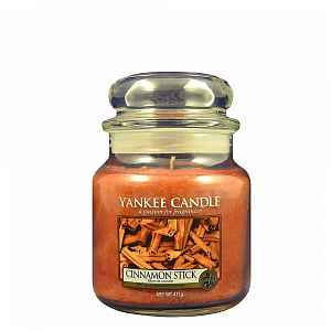 YANKEE CANDLE Classic Cinnamon Stick střední 411 g