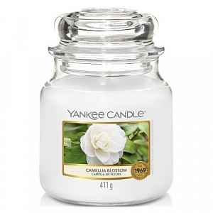 Yankee Candle Camellia Blossom vonná svíčka Classic střední 411 g