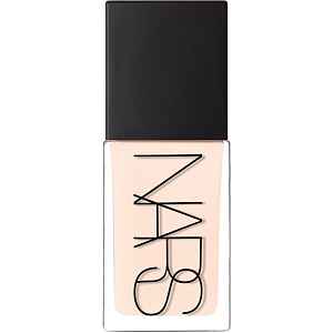 NARS Light Reflecting™ Foundation rozjasňující make-up pro přirozený vzhled odstín YULONG 30 ml