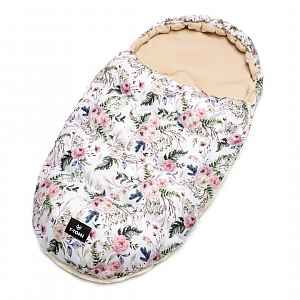 T-tomi Fusak Roses