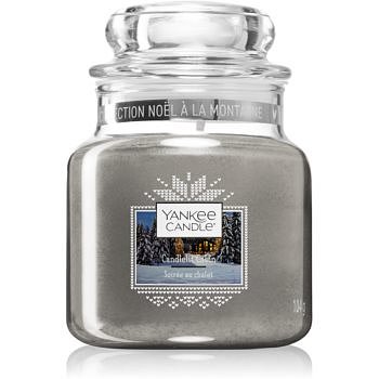 Yankee Candle Candlelit Cabin vonná svíčka Classic malá 104 g