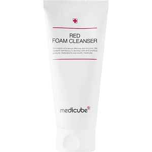 Medicube Čisticí pěna proti nedokonalostem pro mastnou a problematickou pleť Red Foam Cleanser 120 ml