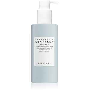 SKIN1004 Madagascar Centella Hyalu-Cica Gentle Cleansing Milk hydratační čisticí mléko pro výživu pleti a udržení její přirozené hydratace 200 ml