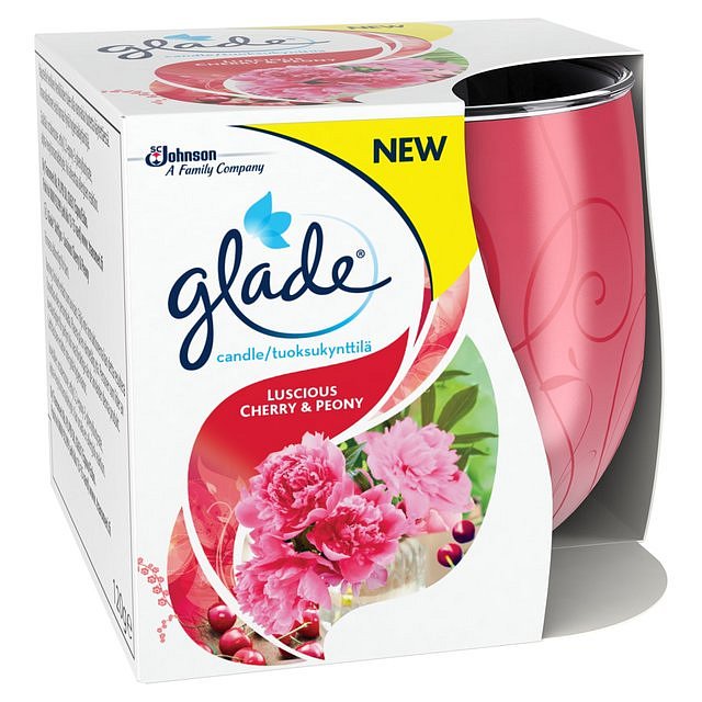 Glade Svíčka Svůdná pivoňka a višeň  120 g