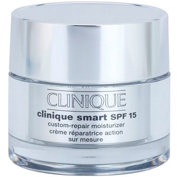 Clinique Clinique Smart denní hydratační krém proti vráskám pro suchou až velmi suchou pleť SPF 15  30 ml