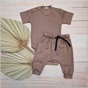 Kazum Žebrovaná souprava body kr. rukáv + tepláčky Magic, bavlna, čokoládová, vel. 62 vel.  62