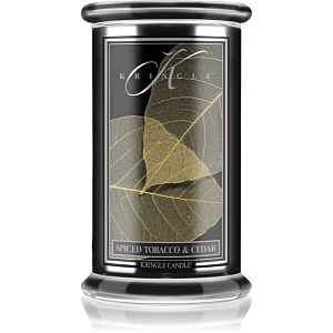 Kringle Candle Spiced Tobacco & Cedar vonná svíčka 623 g