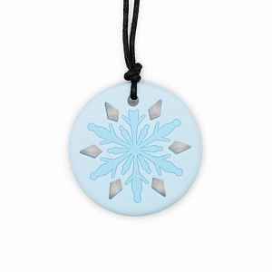 Jellystone Designs Uklidňující přívěsek Sněhová vločka, světle modrá