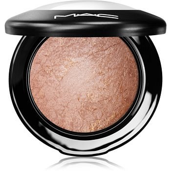 MAC Mineralize Skinfinish rozjasňující zapečený pudr odstín Global Glow 10 g