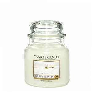 Yankee Candle Aromatická svíčka Fluffy Towels  411 g