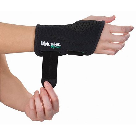 Mueller Green, Fitted Wrist Brace, Ortéza na zápěstí - S/M levá