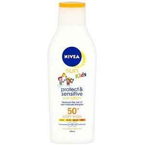 Nivea Sun Kids dětské mléko na opalování SPF 50+  200 ml
