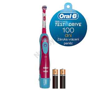 Oral-B D2 princezna Oral B D4 bateriový - PRINCEZNA